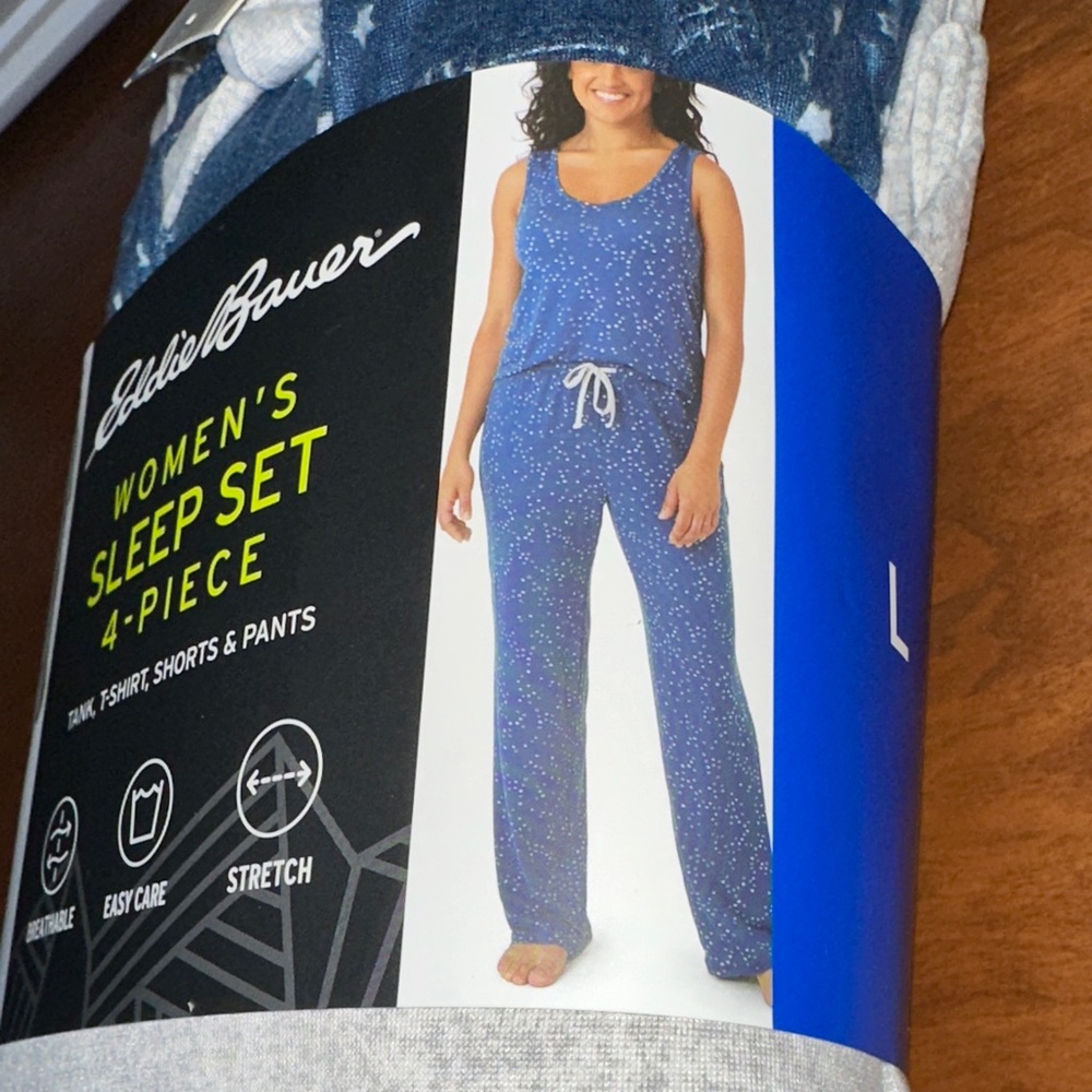 Eddie Bauer Women's 4-Piece Sleep Set - Navy Star & Heather Gray NWT - Picture 4 of 8